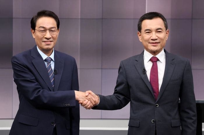 우상호 "공약 폐기 사과해야" vs 김진태 "강원도 팔아먹어"…첫 TV토론 격돌