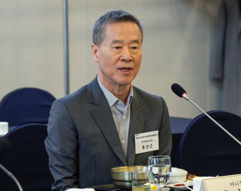 홍선근 회장 "청년기업가대회, 10대에도 기회"…"미국에선 10대도 창업"