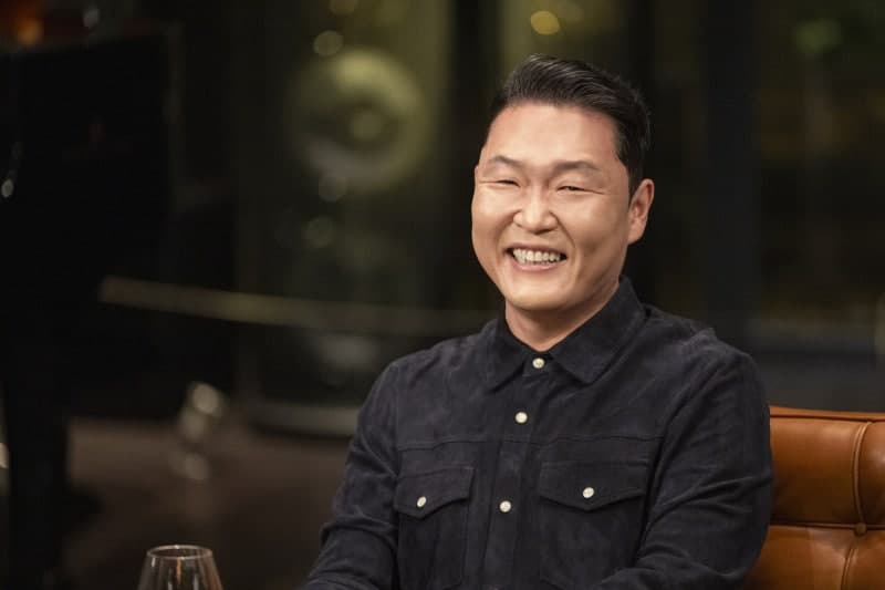 싸이, 美 CNN 대담서 "강남스타일 성공은 꿈이자 악몽" 고백