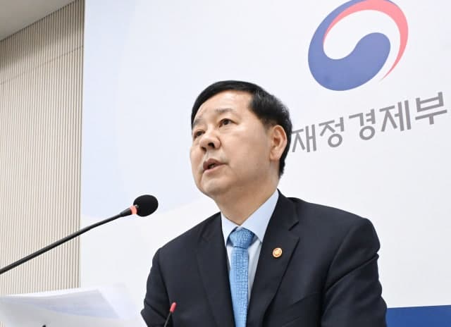 구윤철 "비거주·고가주택 보유세, 국민 의견 듣는 중"…세제개편 신중론