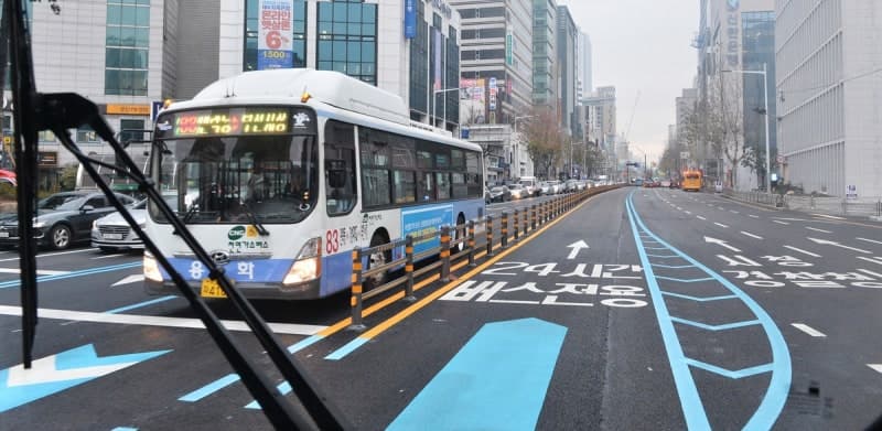 "에너지 위기 경보" 부산 시내버스 오늘부터 출퇴근 시간 219회 증편 운행