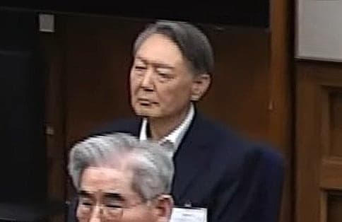 尹 "내란전담재판부는 위헌" 주장하며 위헌법률심판 제청 신청