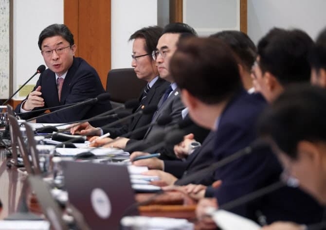 금융위, 상록수 청산 전제로 모든 채권 매각…11만 장기 연체자 23년 만에 '빚의 굴레'서 해방
