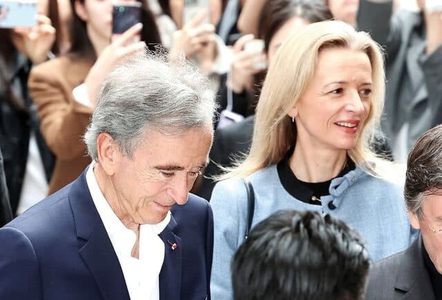 “루이비통을 한 해 1.8조어치 샀다고?” 아르노 LVMH 회장, 3년 만에 방한해 롯데·신세계 매장 점검