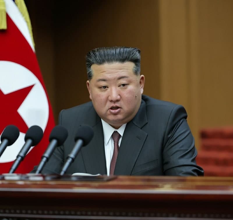 제주 해변서 발견된 김정은 사진 "대공 혐의점 없어"