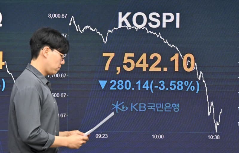 野 "AI 국민배당금은 공산당 본색" 맹비난…김용범 경질 촉구