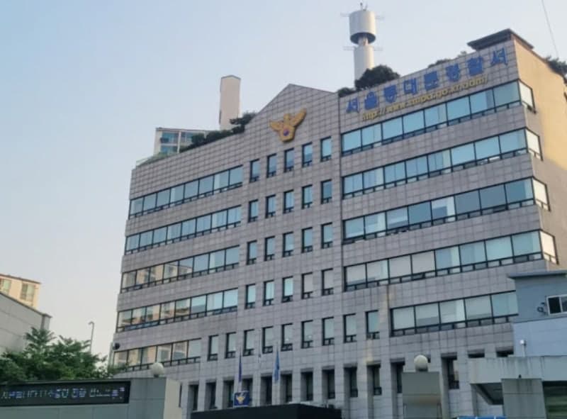 담요로 환자 얼굴 덮고 폭행…정신병원 보호사 3명 불구속 송치