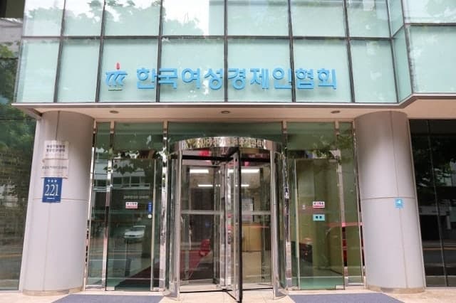 여성기업 63% "스테이블코인 도입 시 해외거래 편의성 기대"