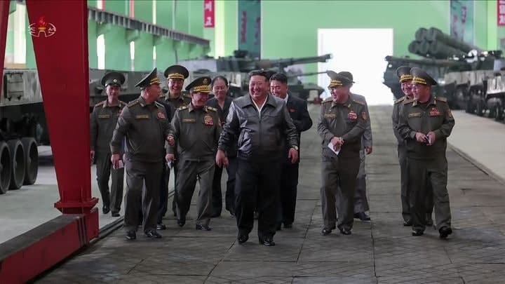 김정은, 포탄 생산 공장 방문…"박격포·곡사포 무력 강화"