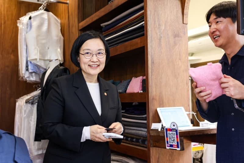 한성숙 장관, 전국 캠퍼스 누비며 청년 창업 소통 "청년 도전이 새 성장동력"