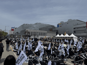 삼성전자 성과급 갈등, 총파업 초읽기…긴급조정권 변수