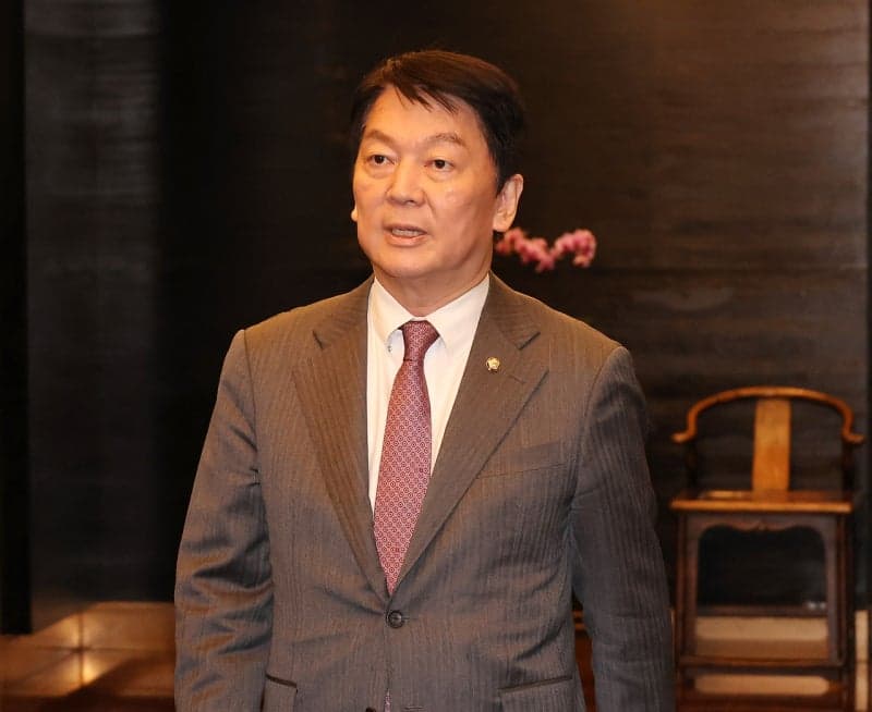 안철수 "국민배당금? 공산주의…배당받고 싶으면 주식 사고 위험도 감당해야"