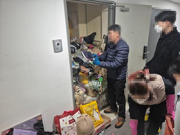 "문도 못 열던 집, 삶이 열린다"…천안시, 저장강박 가구 66세대 맞춤형 회복 지원