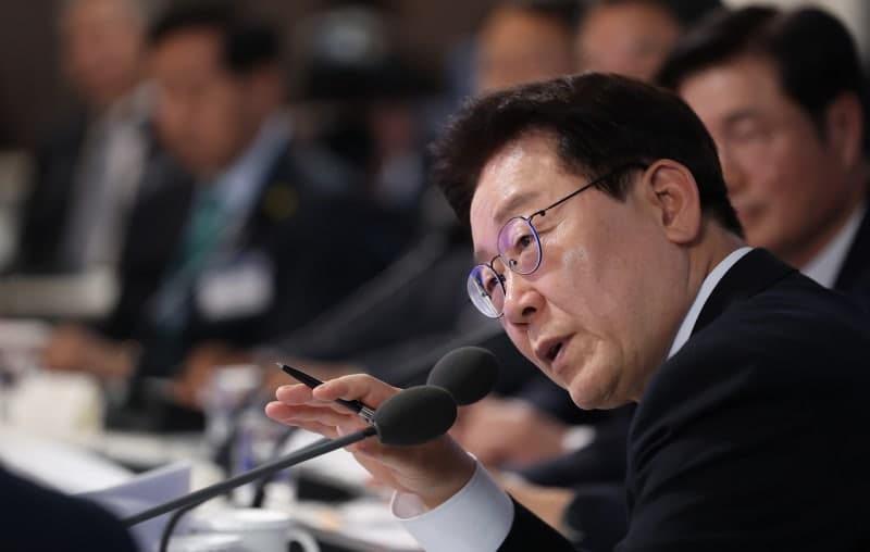 이 대통령, 15일 노벨 경제학상 수상자 피터 하윗 교수 접견…"혁신 성장전략 청취"