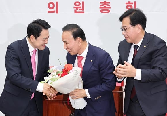 국민의힘, 박덕흠 22대 후반기 국회부의장 후보 선출