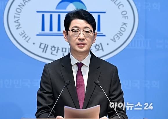 국힘 "연어 술파티는 거짓, 쿠크다스만 남아"…與 국조특위 고발