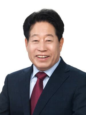 류수노, 서울교육감 중도보수 단일후보 확정…조전혁과 '원팀' 선언