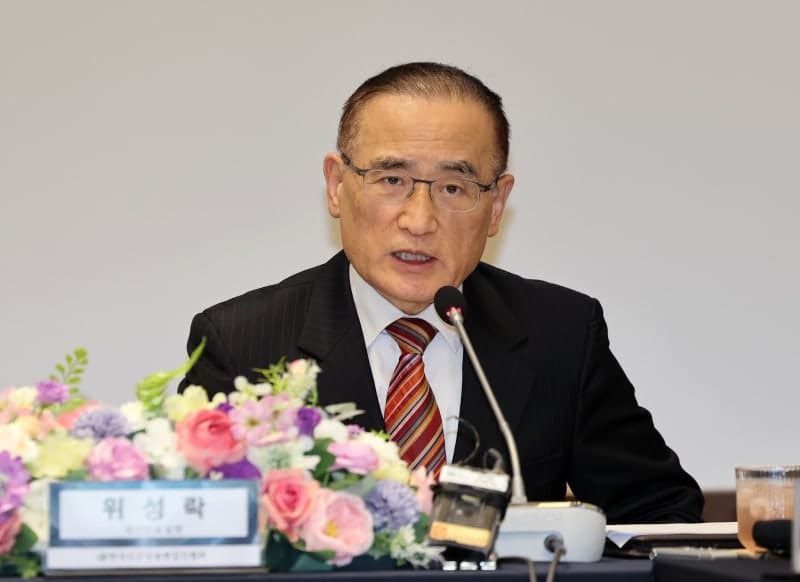 위성락 "올해 전작권 로드맵 완성 추진"…안규백 "전작권 전환 시기, 美와 이견"