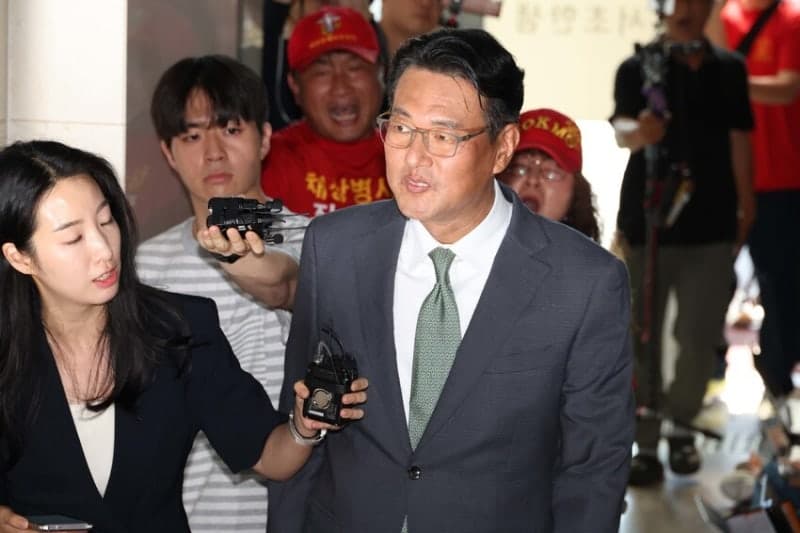 특검, '계엄 정당화 메시지 의혹' 김태효 15일 소환조사