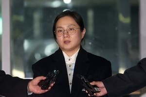 박나래, '주사이모 의혹' 등 불법 의료행위 혐의로 3차 경찰 소환조사