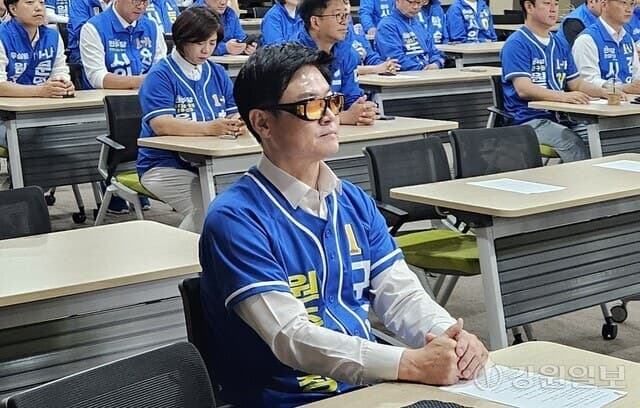원주시장 선거 '리턴매치' 본격 돌입…민주당 "원팀으로 변화 선도" vs 국민의힘 "성과 완성"