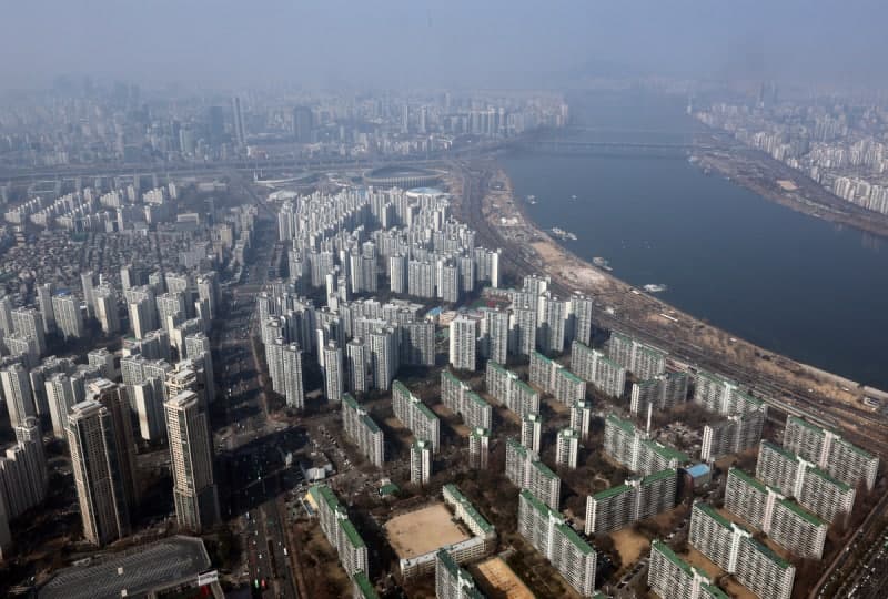 서울 아파트값 0.28% '급등'…강남 12주 만에 상승 전환, 전셋값도 10년 6개월 만에 최고 상승률
