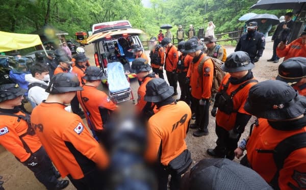 주왕산서 숨진 초등생 "추락 손상"…오늘 부검 후 유족 인계