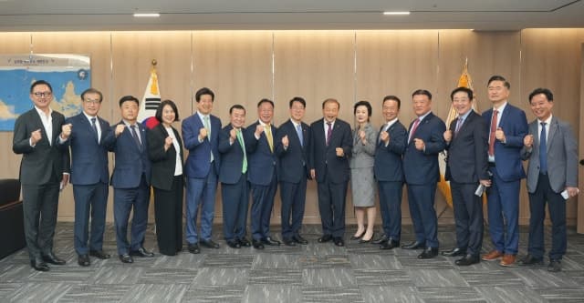 황종우 해수부 장관·부산 상공인 "글로벌 허브 향해 원팀"