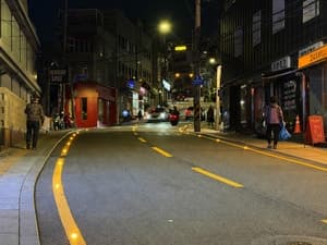 용산구, 경리단길 940m 구간에 '밤길 밝힌' 솔라표지병 설치 완료