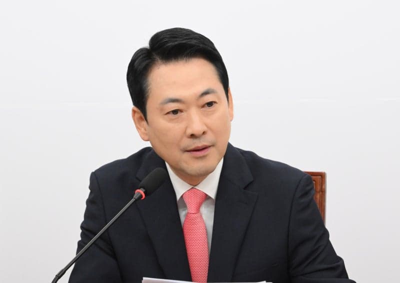 장동혁 "李, 초과세수 숟가락 얹을 자격 없어…국민배당금은 '조폭 마인드'"