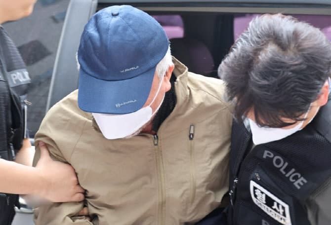 "지하에 범인 있다" 했는데, 경찰 문 잠겼다며 철수…1시간 반 만에 1명 숨진채 발견