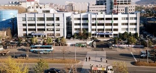 인천 옹진군 옛 청사 건물 매각 공고, 예정가 210억 원