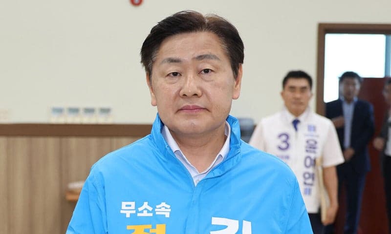 친문 이호철 "나는 민주당 당원인데 조국 지지…나를 징계하라"