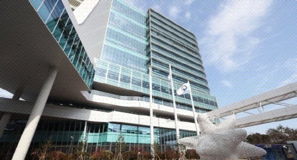 정부 "경기 회복 흐름 이어지지만 중동전쟁 하방위험 지속"