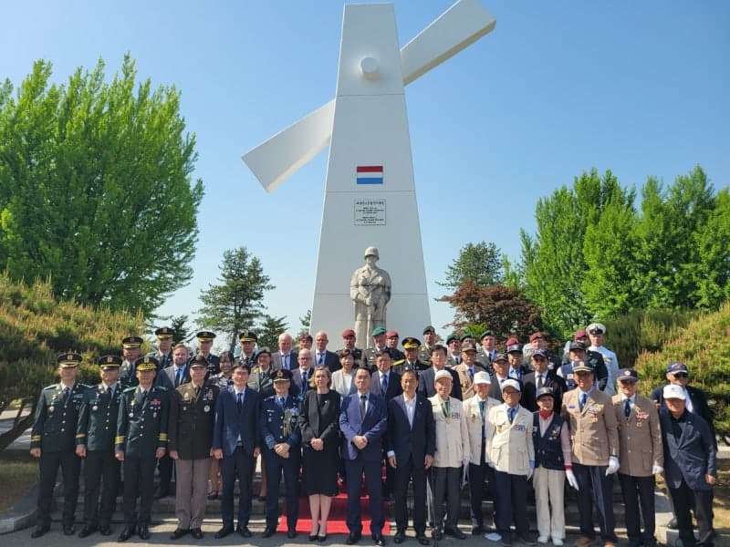 횡성군, 6·25전쟁 네덜란드 참전 영웅 헌신 기려…"잊지 않겠습니다"