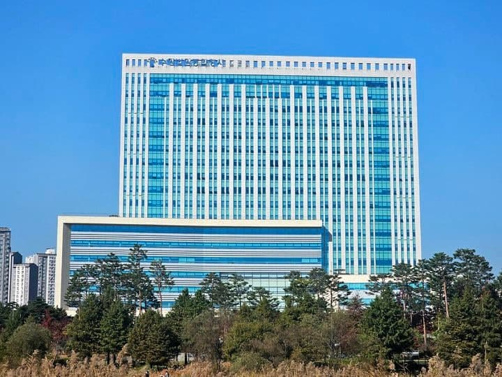 업무 관련 건설업체 중고차 싸게 산 구청 과장, 청탁금지법 '무죄'