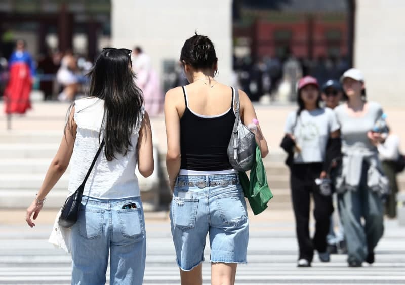 주말 초여름 불볕더위, 낮 30도 이상…큰 일교차 주의