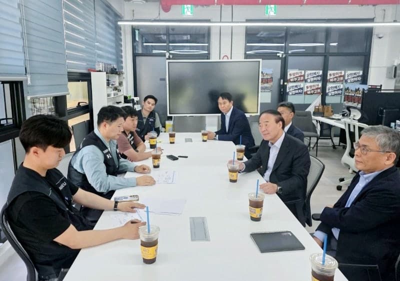 삼성전자 "쟁의 참여 강요 안 돼"…총파업 앞두고 상호존중 조직문화 강조