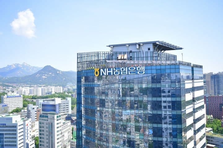 강태영 농협은행장, 강원서 농촌 일손돕기 "지역사회와 함께 성장"