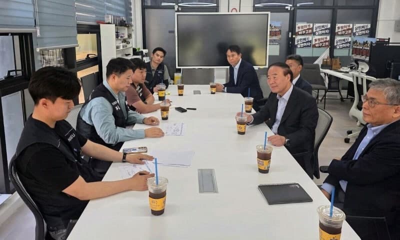 삼성전자 노조 "회사 없애버려야… 분사도 각오" 극단적 발언