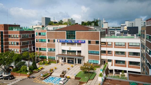 동갑내기 세 번째 승부…'부전역 환승센터' 최대 현안, 부산진구청장 선거 '관심 집중'