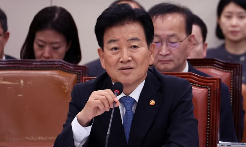 정동영 "남북 女축구단 응원경비, 다 공개할 것" "철 지난 색깔론" 비판