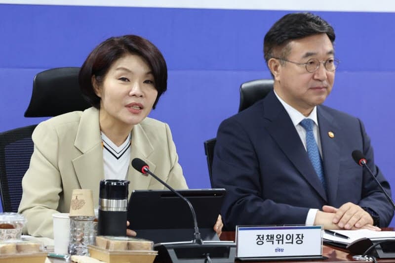 당정 "하천·계곡 불법시설물 '사익편취' 과징금 강화"