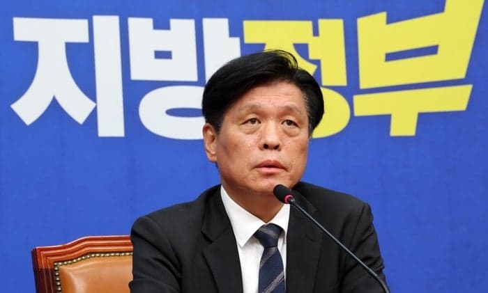 조승래, 김관영에 "당대표 바뀌어도 복당 안 돼" 직격탄