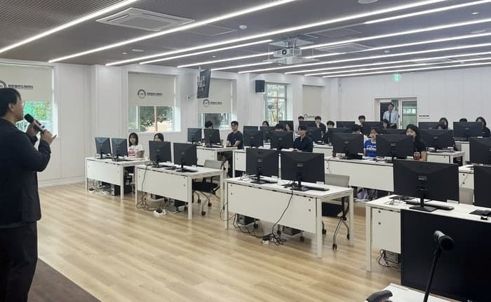 "지방대 한계 깼다"…목포대, 앰코테크놀로지코리아 13명 합격 '쾌거'
