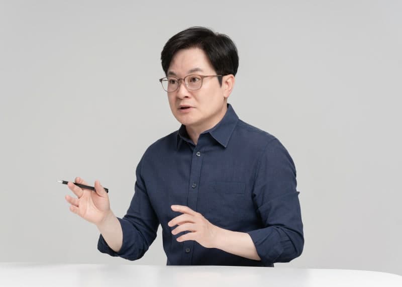 김포시장 후보 토론회 '공정성' 공방…김병수 "참여 어렵다" vs 이기형 "회피 말라"