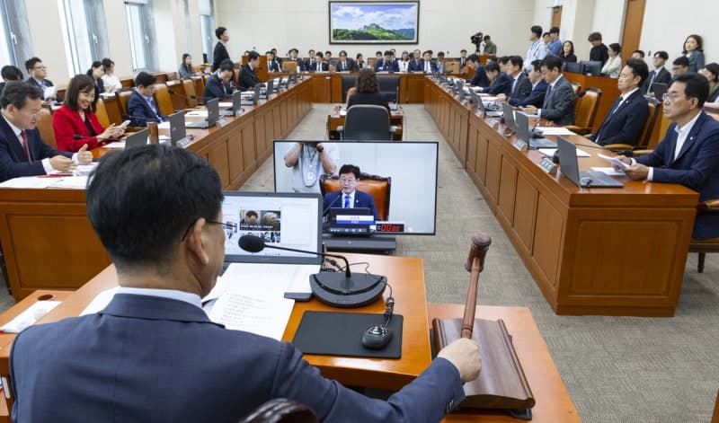 李정부, '脫석탄·에너지고속도로' 속도…"재생E 가격제도 바뀌고 석탄지역 지원" 에너지 법안 국회 상임위 통과