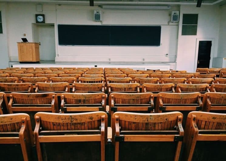 하버드대, '학점 인플레' 손본다…A학점 비율 20%로 제한 도입