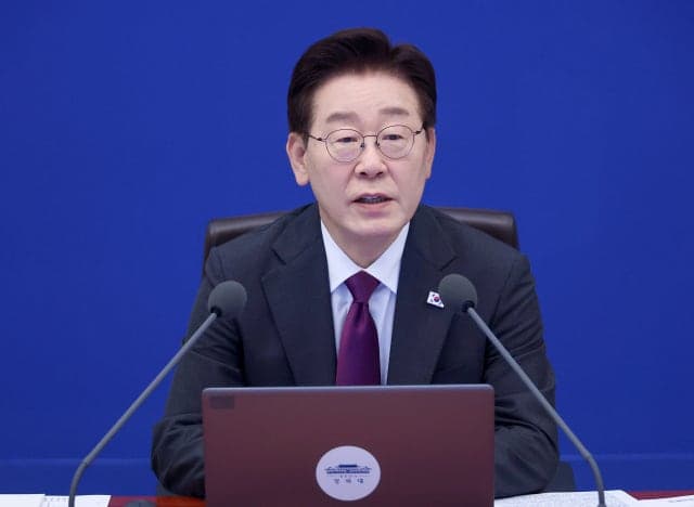 이 대통령 "국가폭력 시효 배제, 5.18 왜곡 응징"