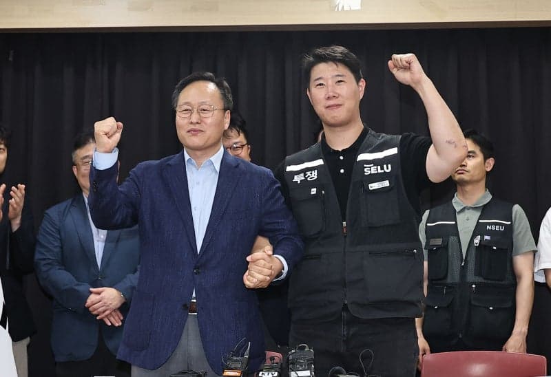 외신, "삼성전자 노사 극적 합의, 공급망 우려 완화"